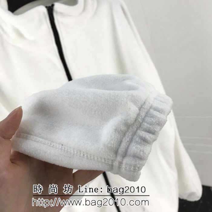 BALENCIAGA巴黎世家 19年新款 背後彩虹國旗 遙粒絨布絨面料 OS寬鬆版 夾克外套衫 男女同款 ydi2591